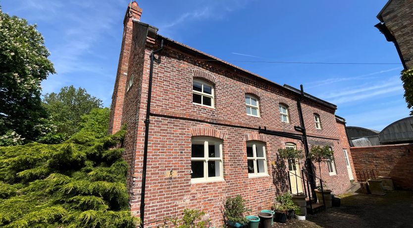 Photo of The Old Barn