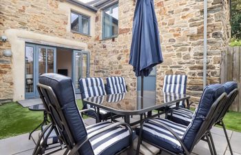 Carines Barns - Pen Holiday Home