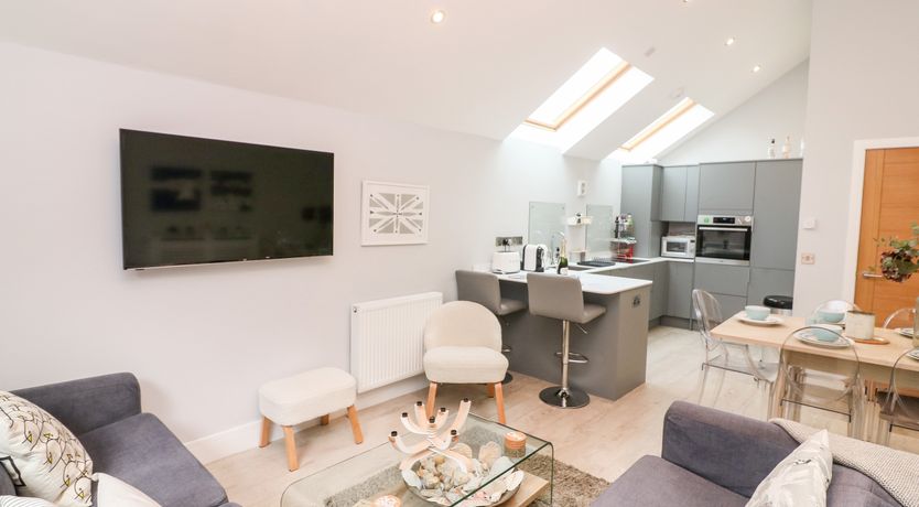 Photo of 2 Russell Court