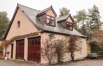 Purlie Lodge Apartment Holiday Home