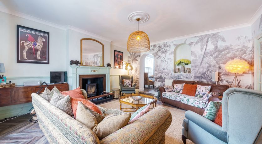 Photo of Clematis House