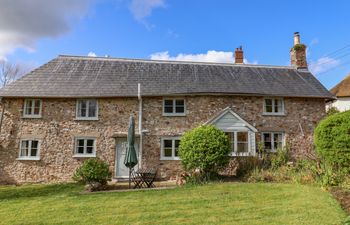 Bridge Cottage Holiday Home