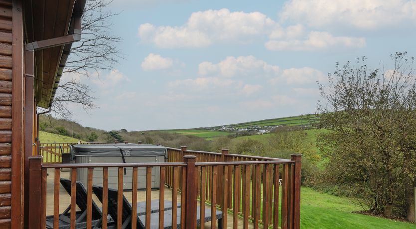 Photo of Hideaway Lodge