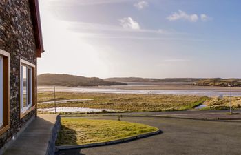 Coastal Cabin Holiday Home