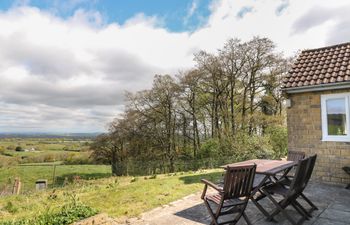 Broadlands Bungalow Holiday Home