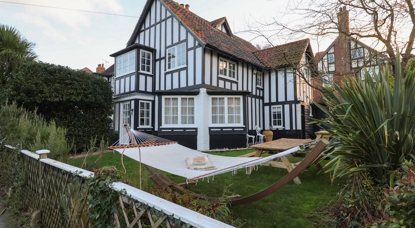 Photo of 6 The Whinlands