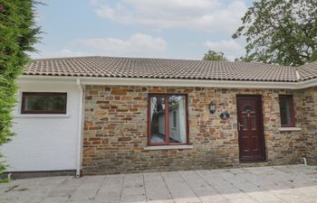 Sea View Holiday Home