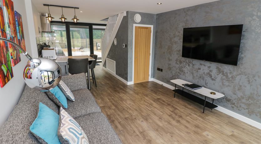 Photo of The Tunnel at Bridge Lake Farm and Fishery