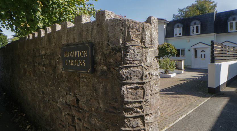 Photo of Brompton Gardens