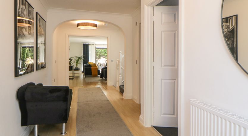 Photo of Brompton Gardens