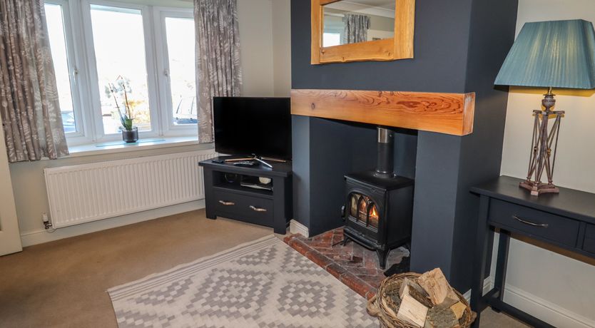 Photo of 25 Maes Collen