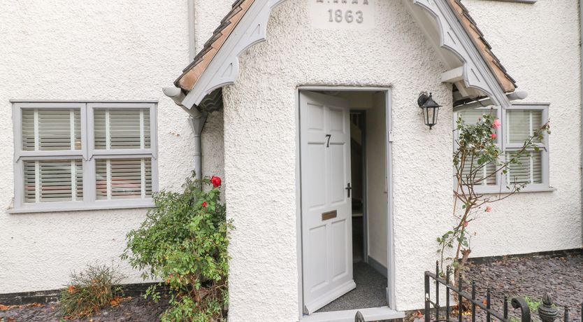 Photo of 7 The Village