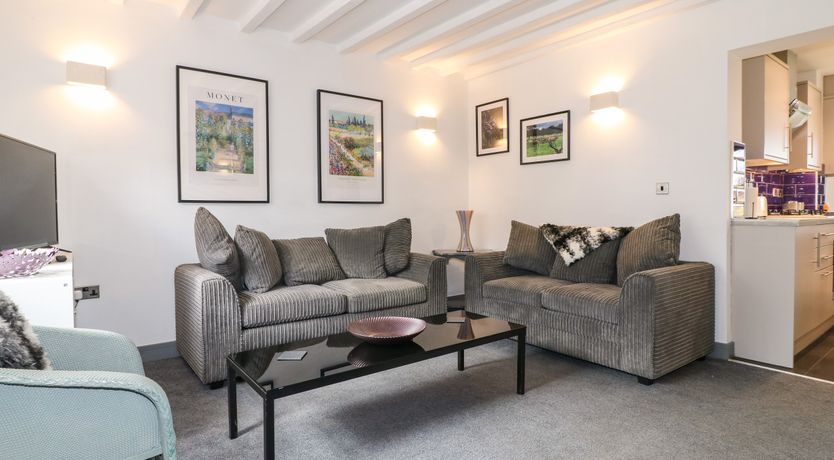 Photo of 7 The Village