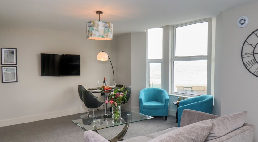 Photo of Apt 5 @ Hunter's Quay