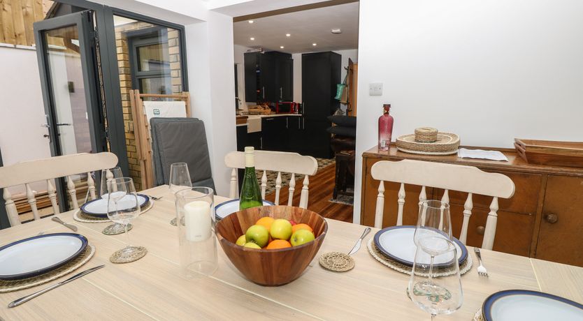 Photo of Palm Tree Cottage