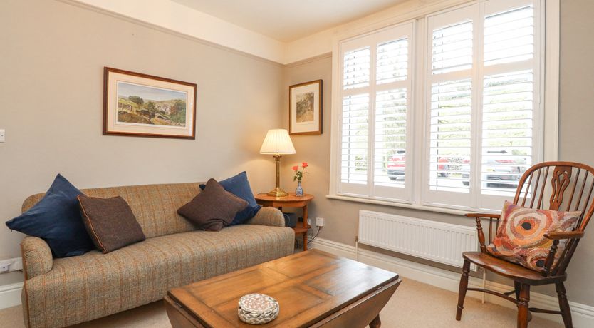 Photo of Riverdale House