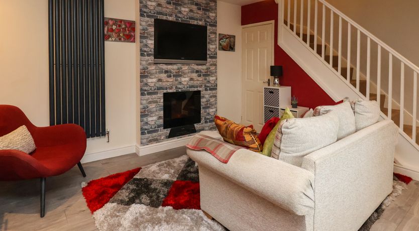 Photo of 2 Stoneleigh Cottage