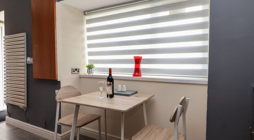 Photo of 2 Stoneleigh Cottage