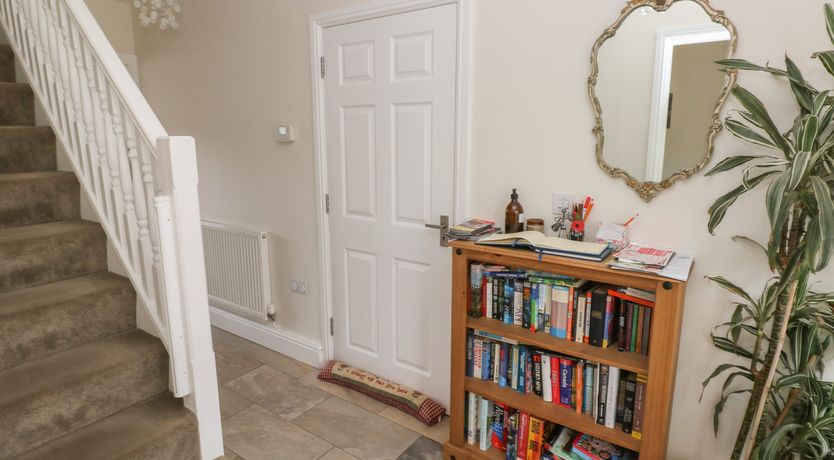 Photo of Llygad Yr Haul (Sun)