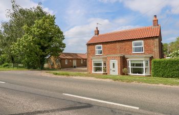 Holt House Holiday Home