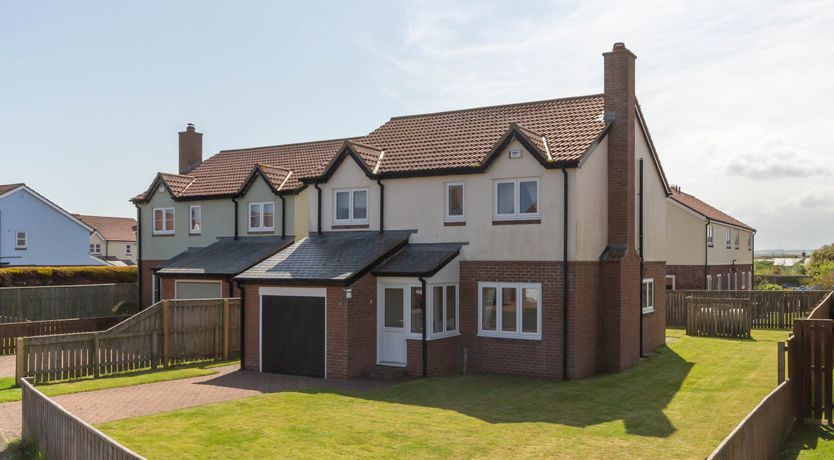 Photo of Driftwood Sands