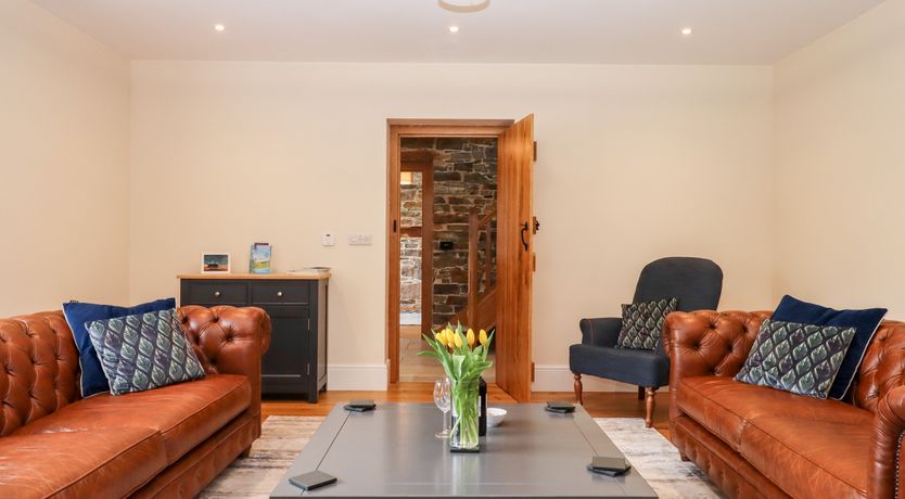 Photo of Knowle House