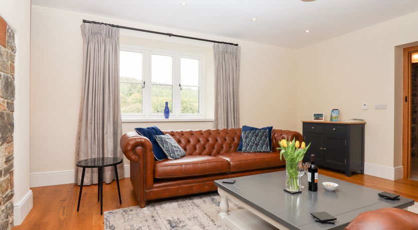 Photo of Knowle House