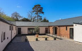 Photo of Lower Marsh Barns