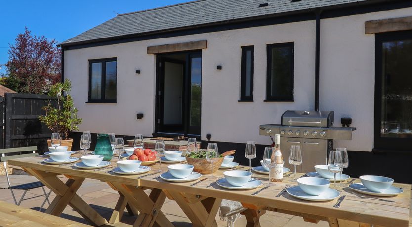 Photo of Lower Marsh Barns