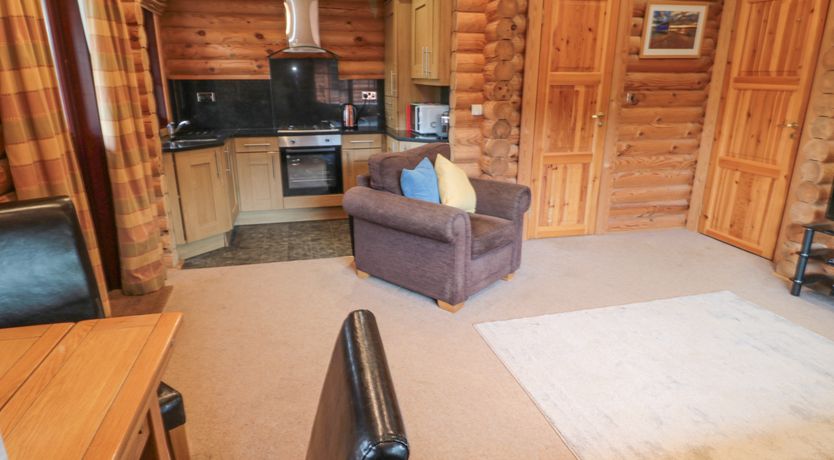 Photo of 24 Lakeside Drive