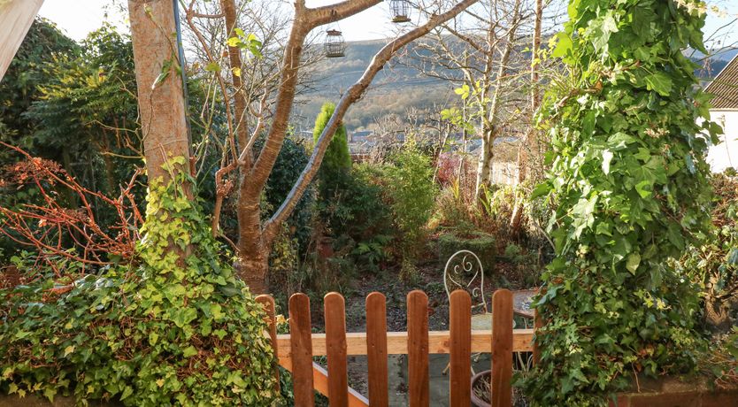 Photo of Hillside Holiday Cottage