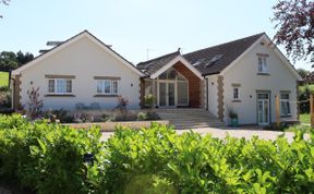 Photo of Leafield House @ Nables Farm