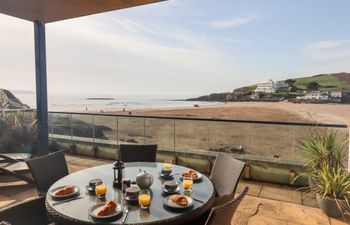 4 Burgh Island Causeway Holiday Home