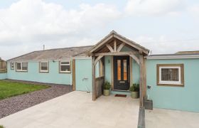Photo of bryn-llwyd-cottage
