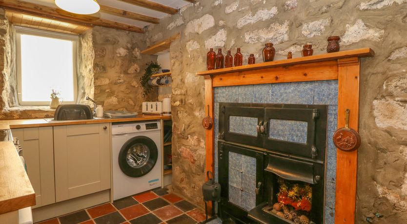 Photo of Ty Receiver