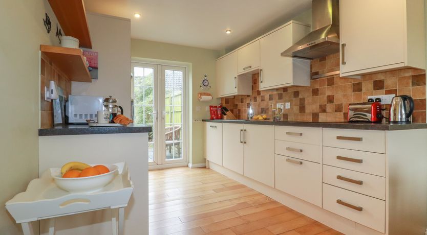 Photo of 5 Lower Elms