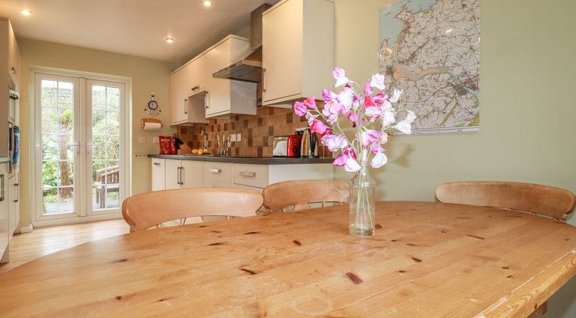 Photo of 5 Lower Elms