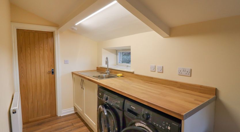 Photo of Henhill Lodge