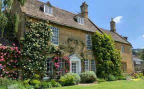 Photo of Wood Stanway House