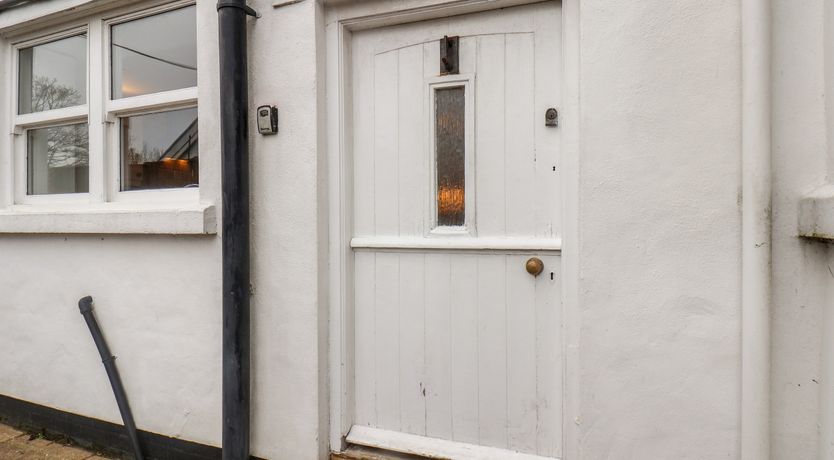 Photo of Manor Farmhouse