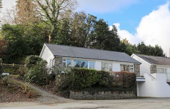 Glyn-Y-Mor Holiday Home