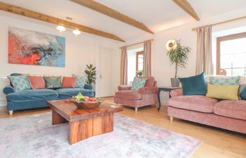 Riviere Barton Holiday Home