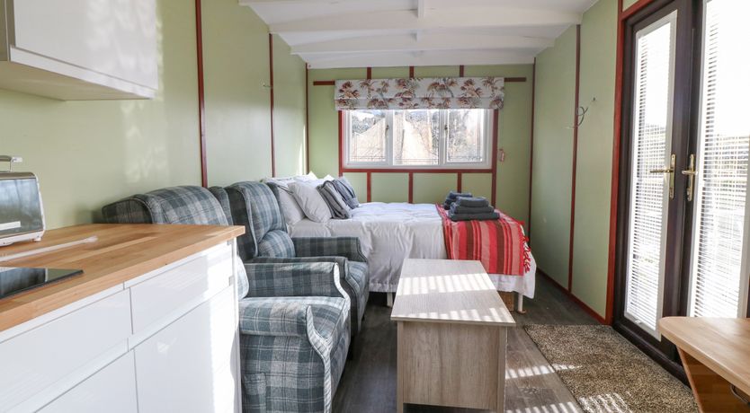 Photo of Nŷth Y Bioden (Magpie's Nest)