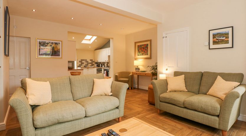 Photo of 6 Melinda Cottage