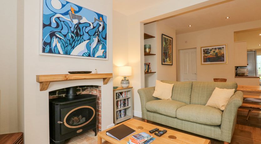 Photo of 6 Melinda Cottage