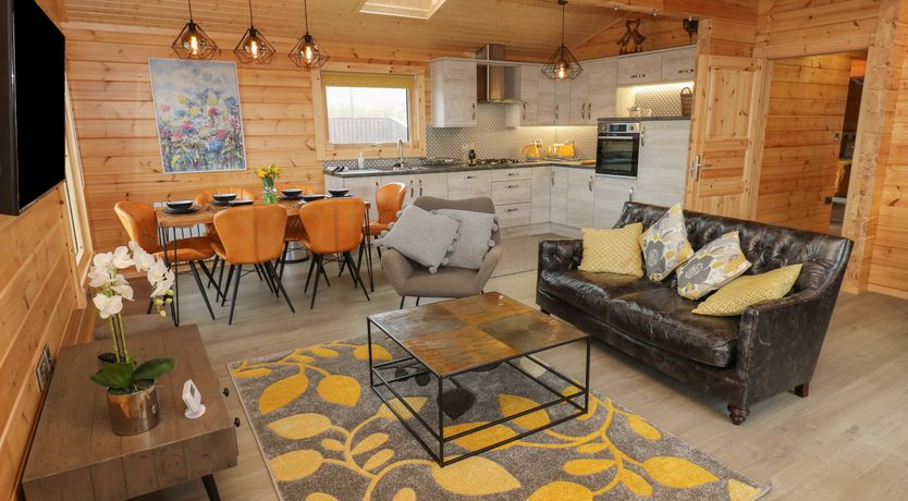 Photo of Height End Farm Log Cabin