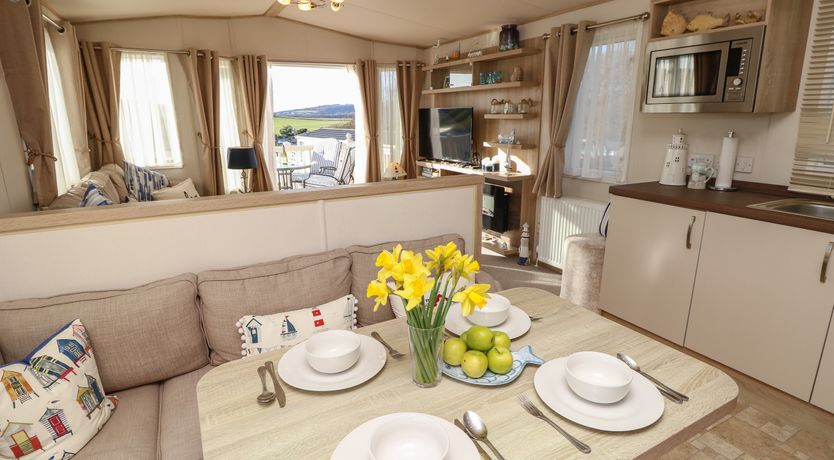 Photo of 31 Crosswinds