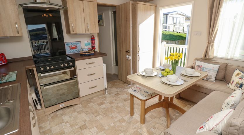 Photo of 31 Crosswinds