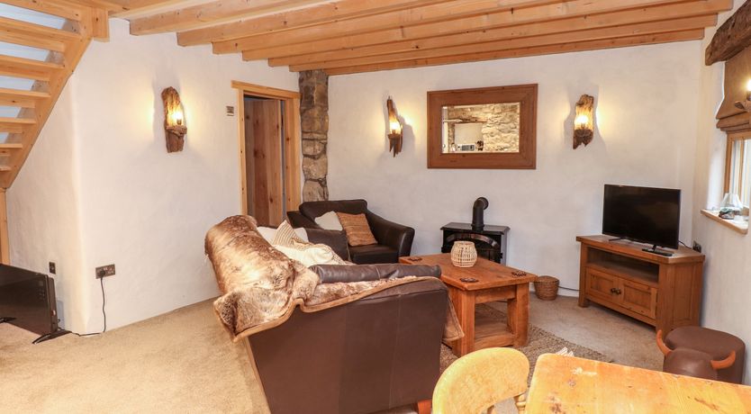 Photo of Bull Bach (Old Smithy)