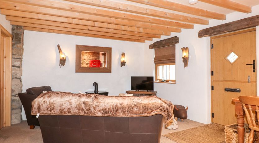 Photo of Bull Bach (Old Smithy)